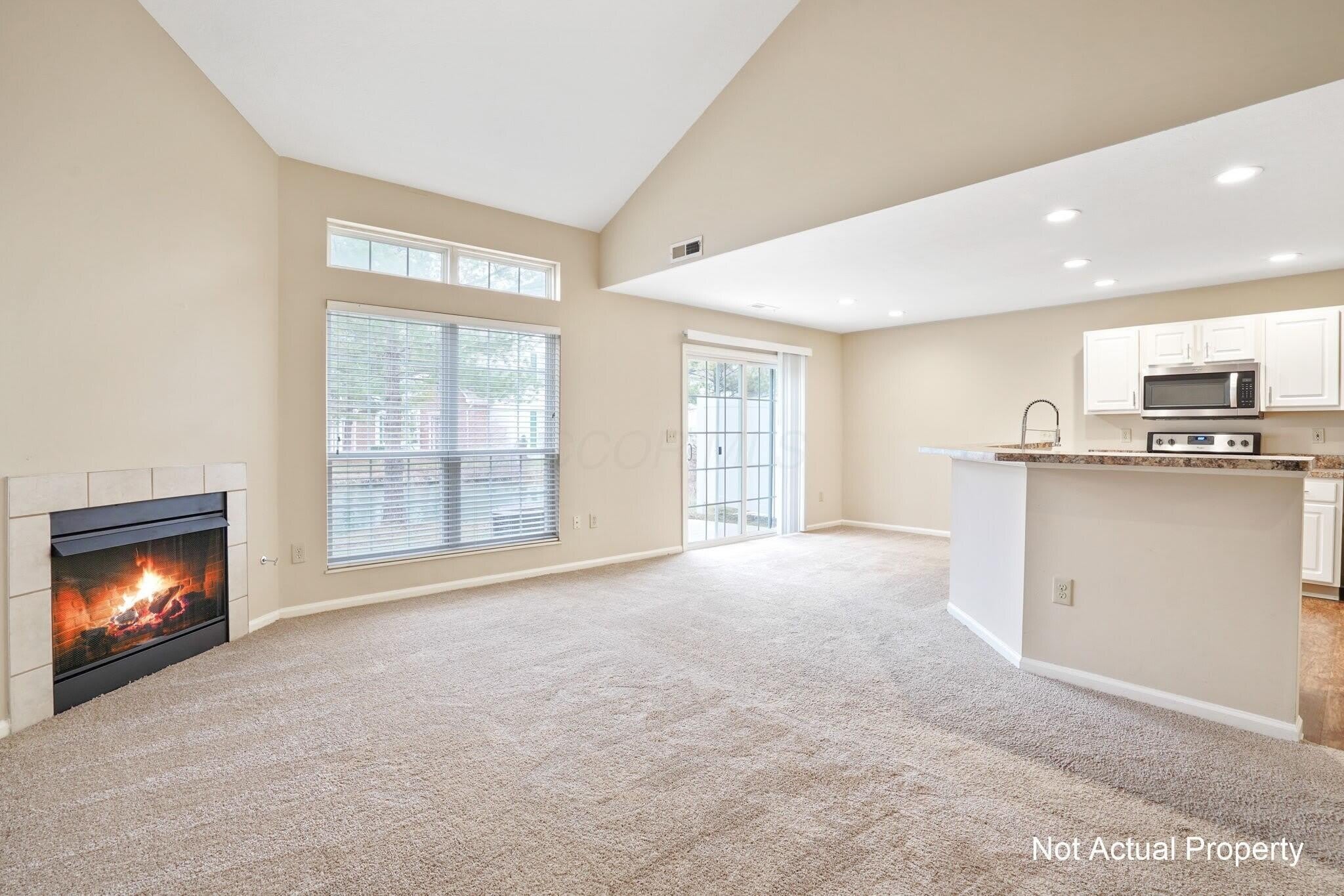 5002 Stratford Pine Lane – photo 2