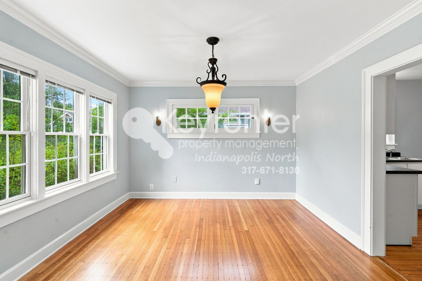 Welcome Home to 528 W 43rd St – Two Weeks Free Rent! – photo 4