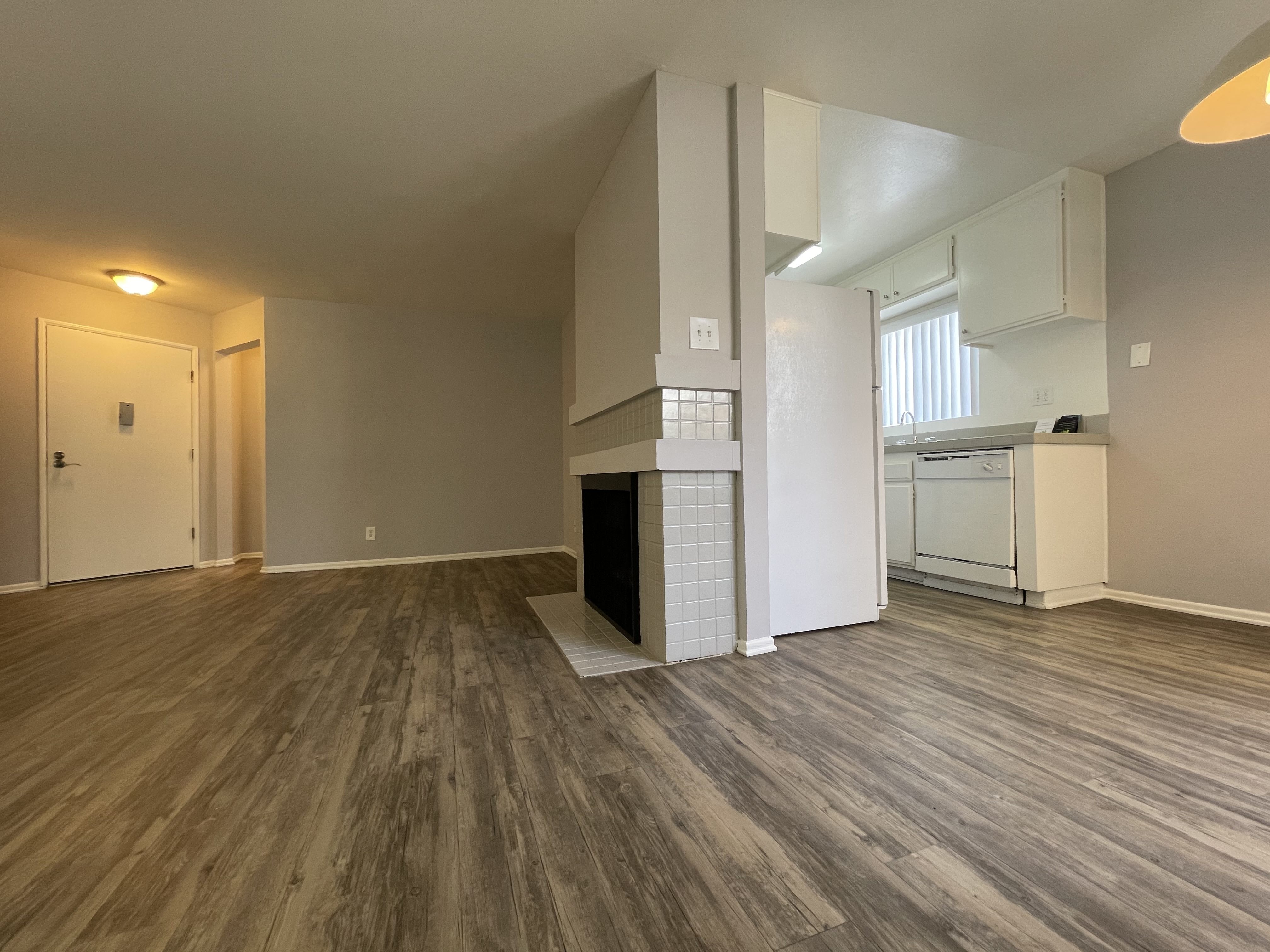 3462 Mentone Avenue – photo 2