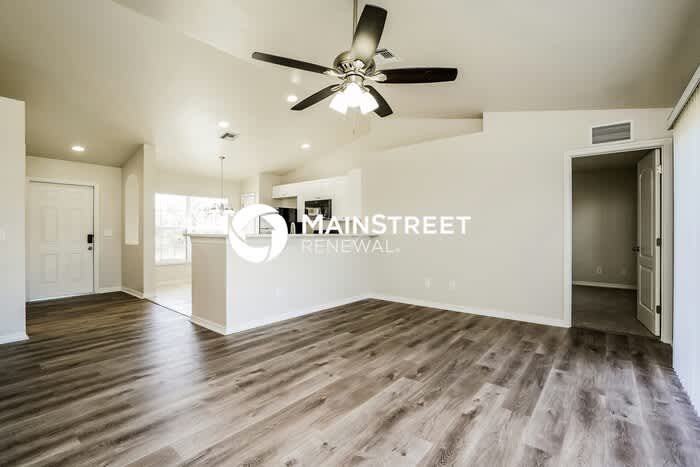 3506 27th Street Southwest – photo 3