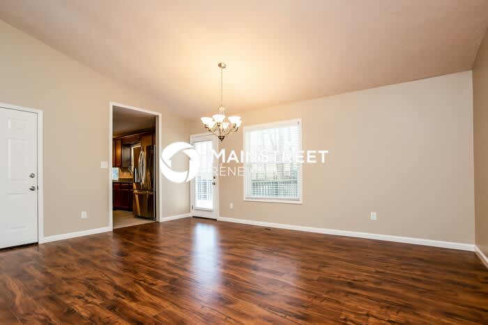 4366 Wesley Drive – photo 5