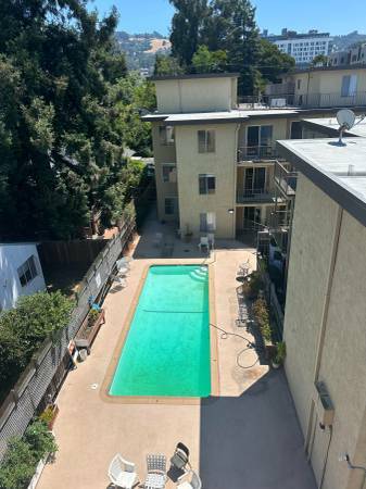 1945 Berkeley Way – photo 2