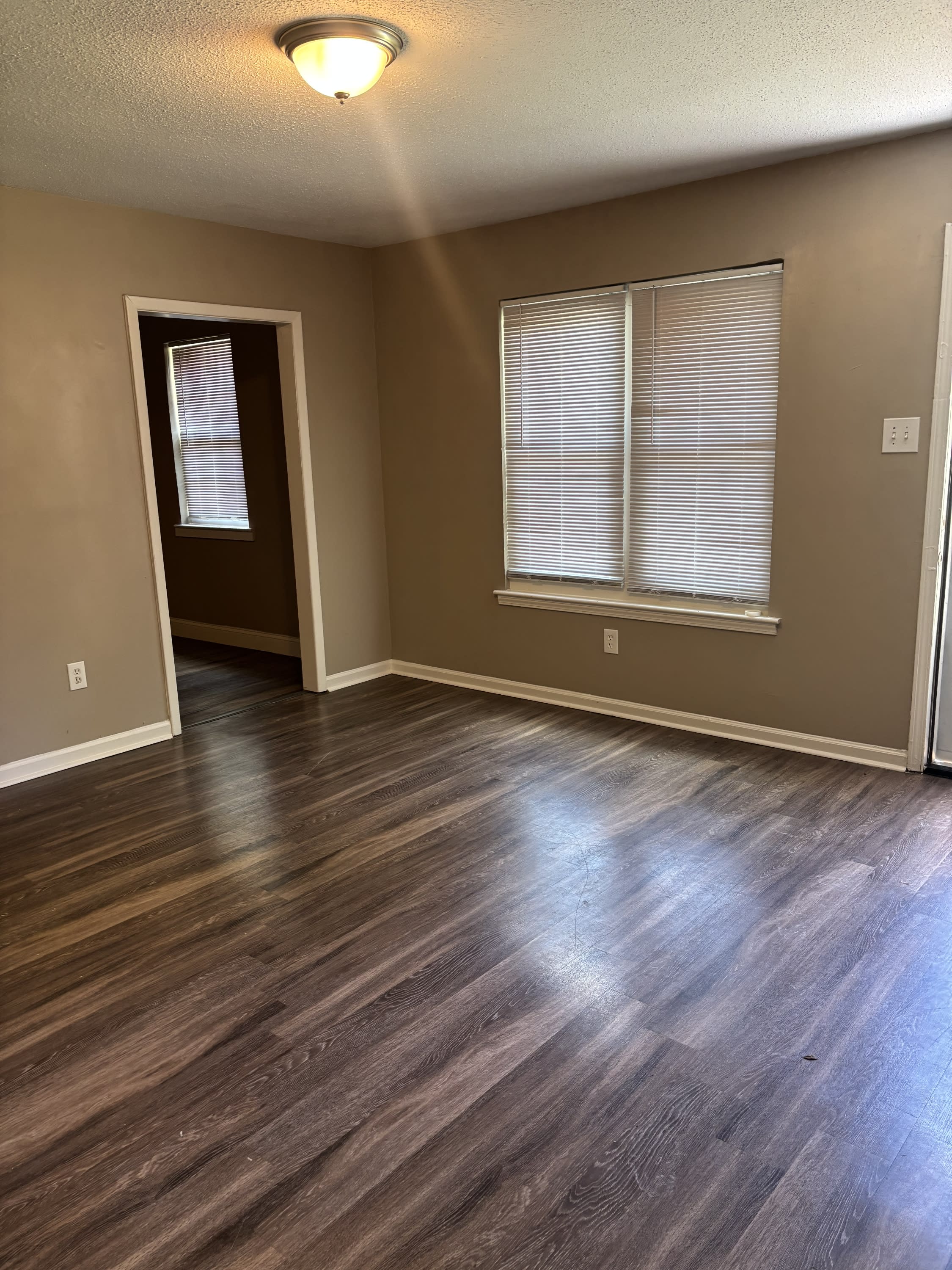 5204 Breckenwood Drive – photo 3