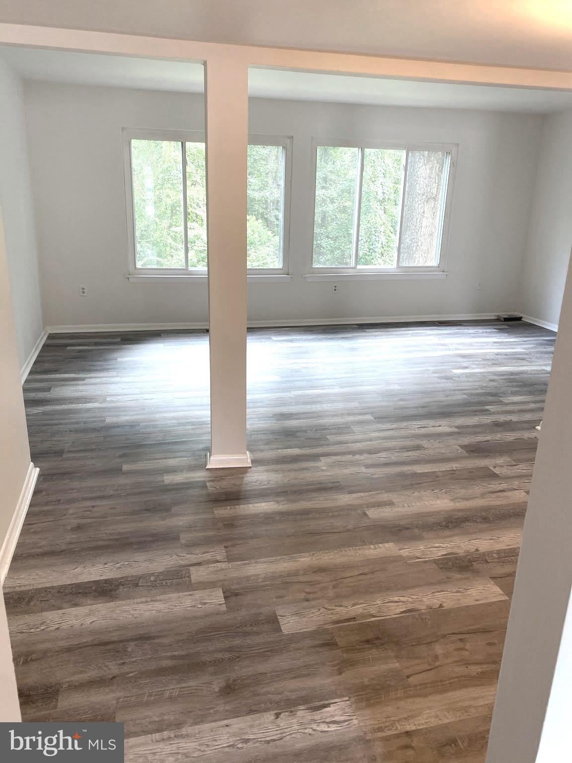 15947 DORSET ROAD – photo 5