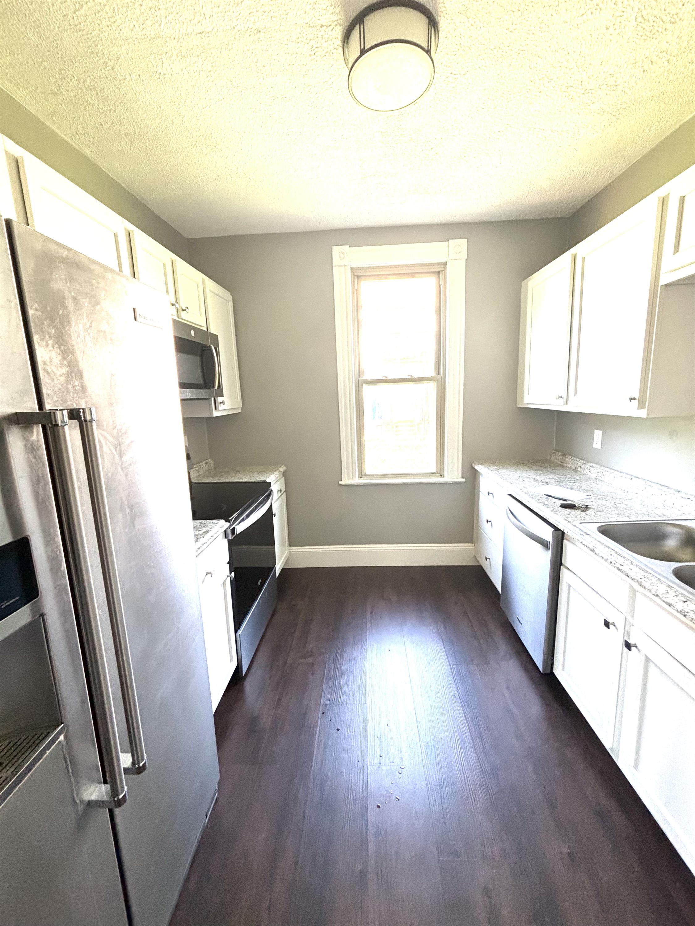 609 George Street – photo 1