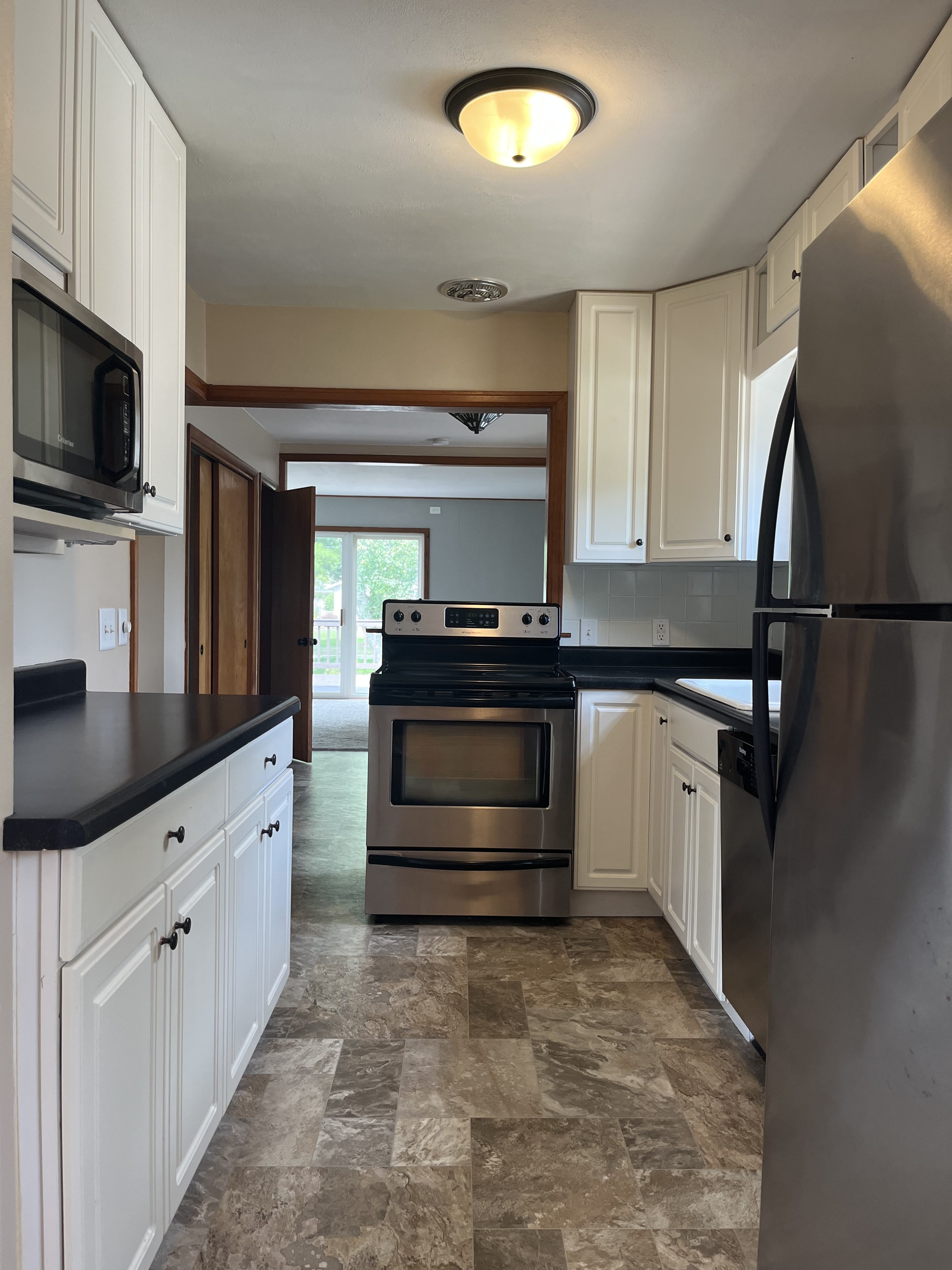 309 4th St – photo 5