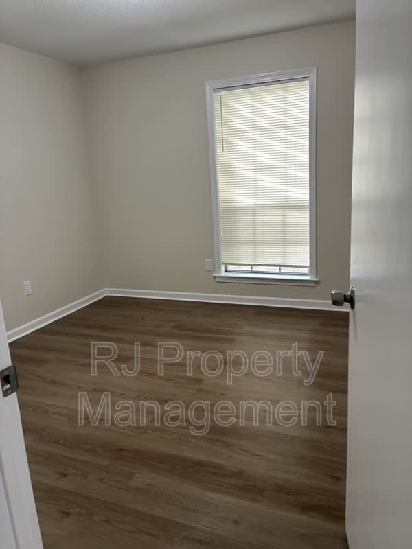 4352 Ann Arbor Ln – photo 5