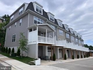 4403 OGLETHORPE Street – photo 2