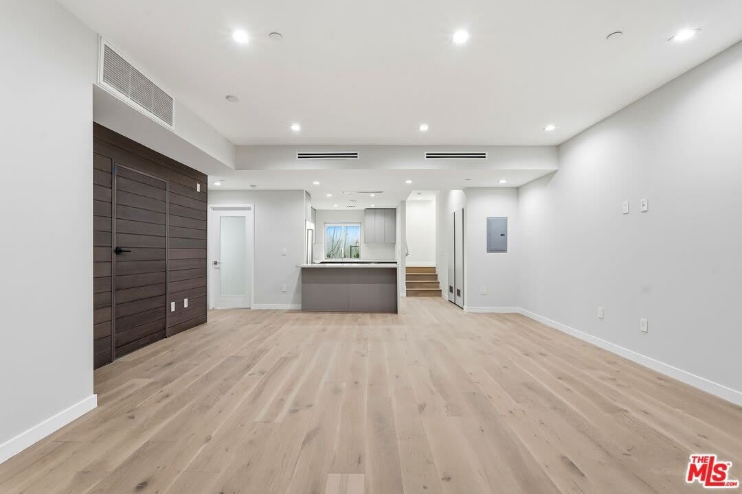 1006 Hancock Ave – photo 3