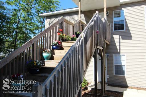 2 Square Apartment Homes – photo 2