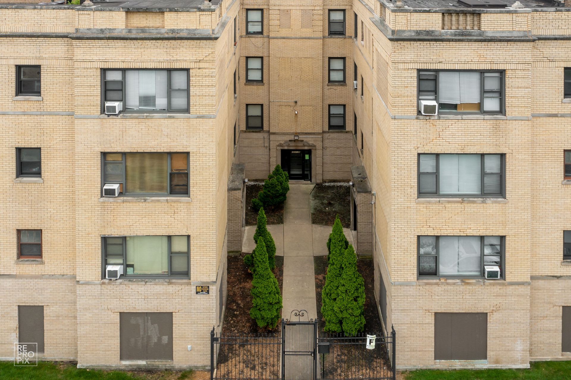 7003 S Harper – photo 5