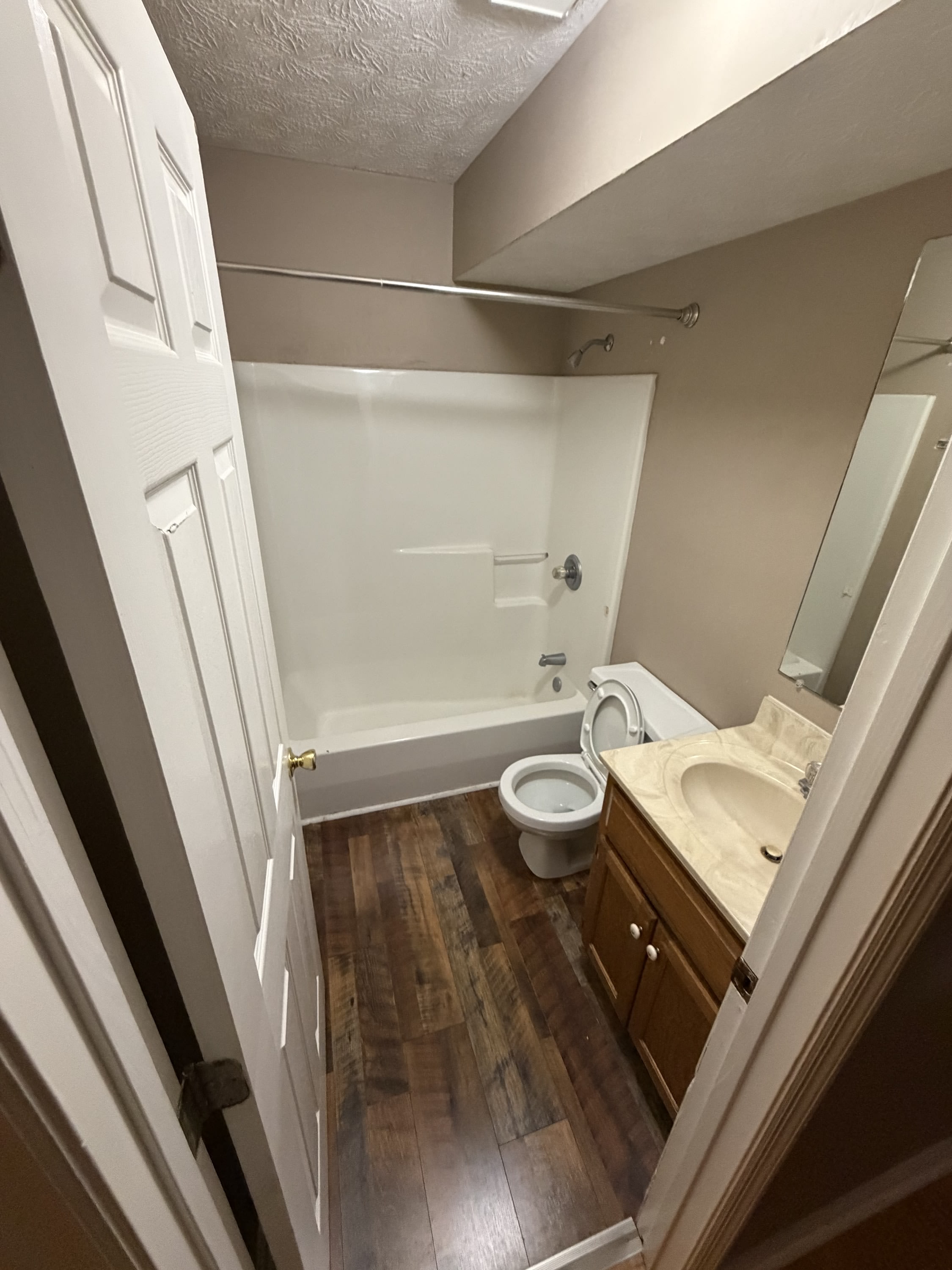 337 High St.Apt 6 – photo 3