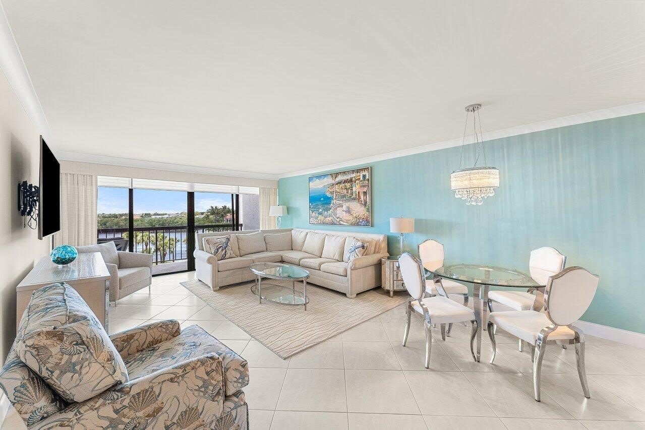 4740 S Ocean Boulevard – photo 1