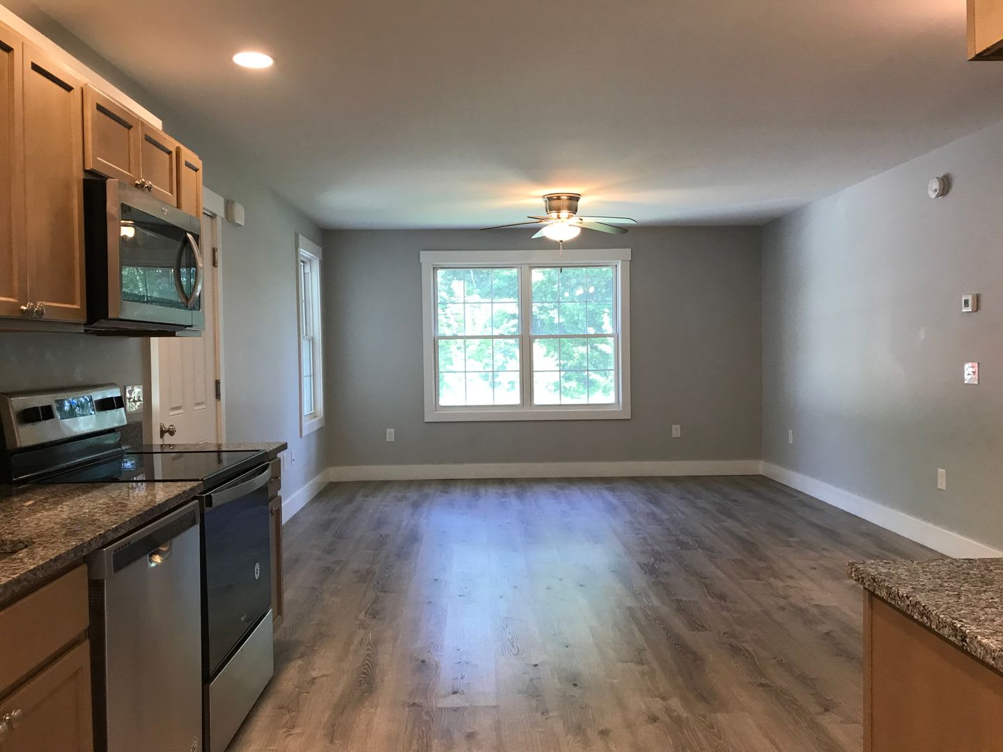 1 Sulky Run-Unit A/Gray: Newer 2BR/2 BA condo available 09/01/26 $2,350.00 + utilities – photo 5