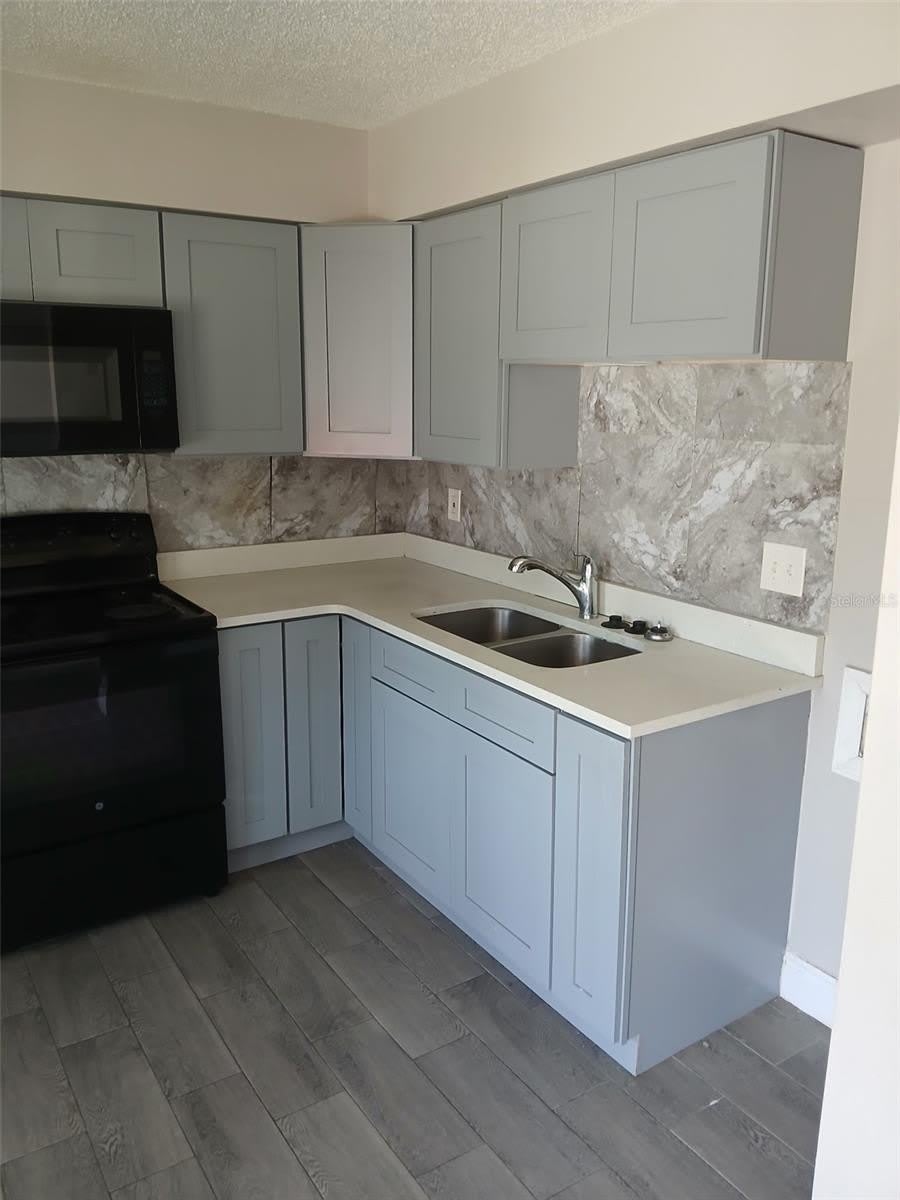 38939 NORTH Avenue – photo 3