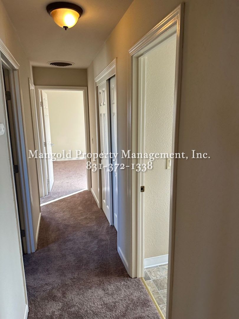 3-Bed/2-Bath Home with Fireplace, Garage &amp; Large Fenced Yard – photo 4