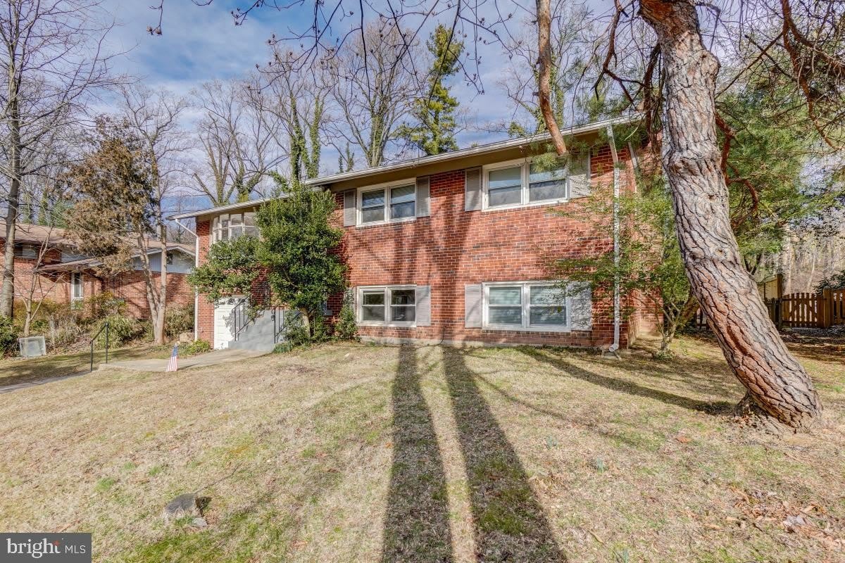 6417 EARLHAM Drive – photo 3