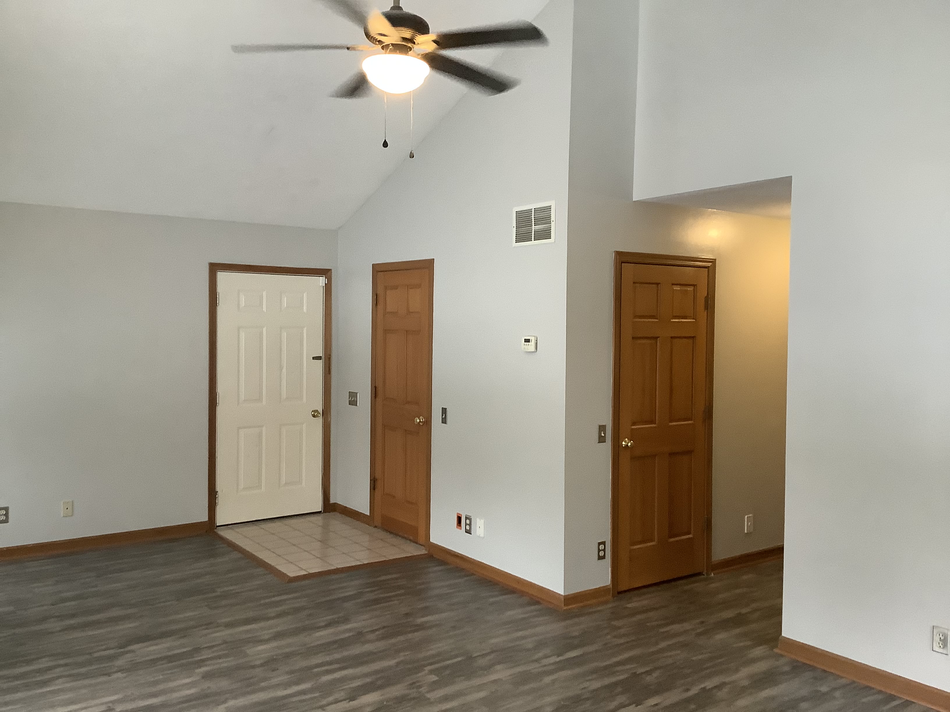 930 Barks Road East – photo 3