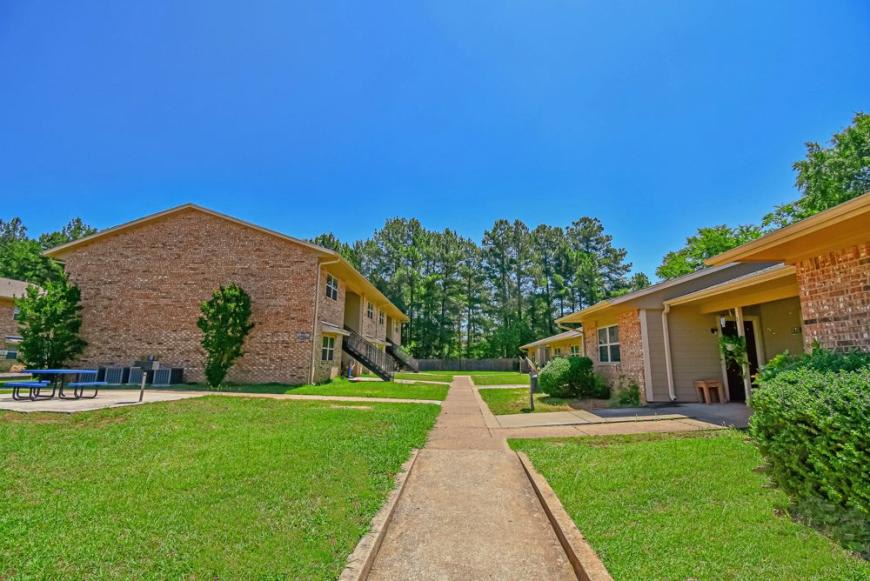 400 Pine Burr Ln. – photo 5
