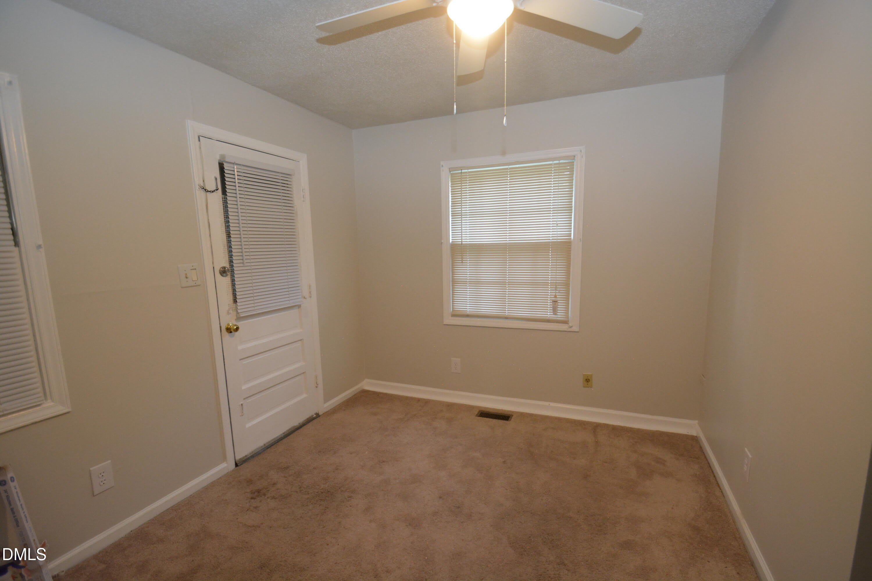 3407 Facade – photo 5