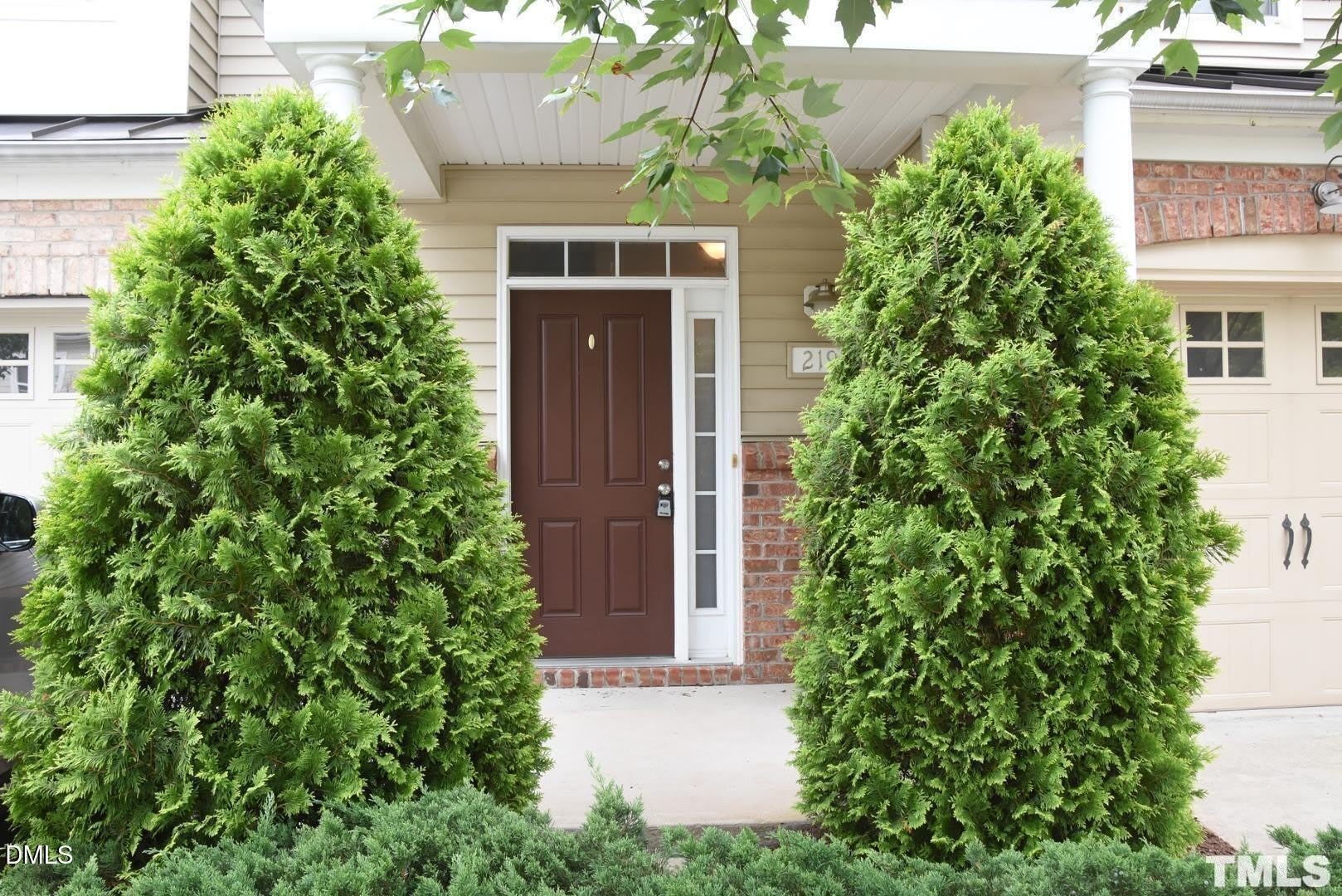 219 Murray Glen Drive – photo 2