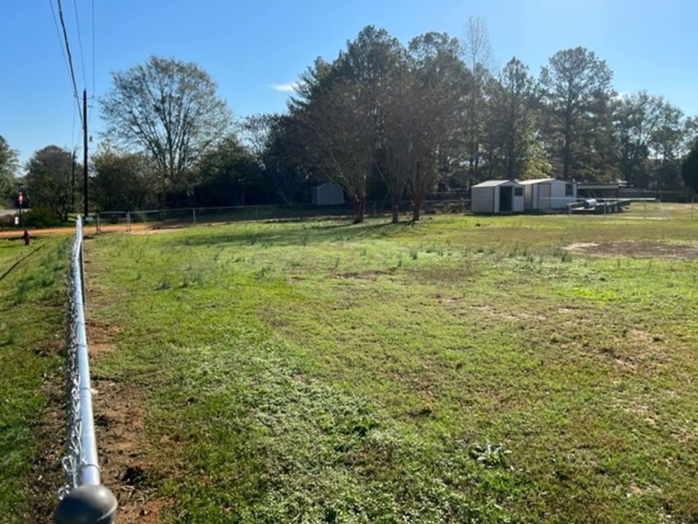 3 Bed 2 Bath Available Now! – photo 3