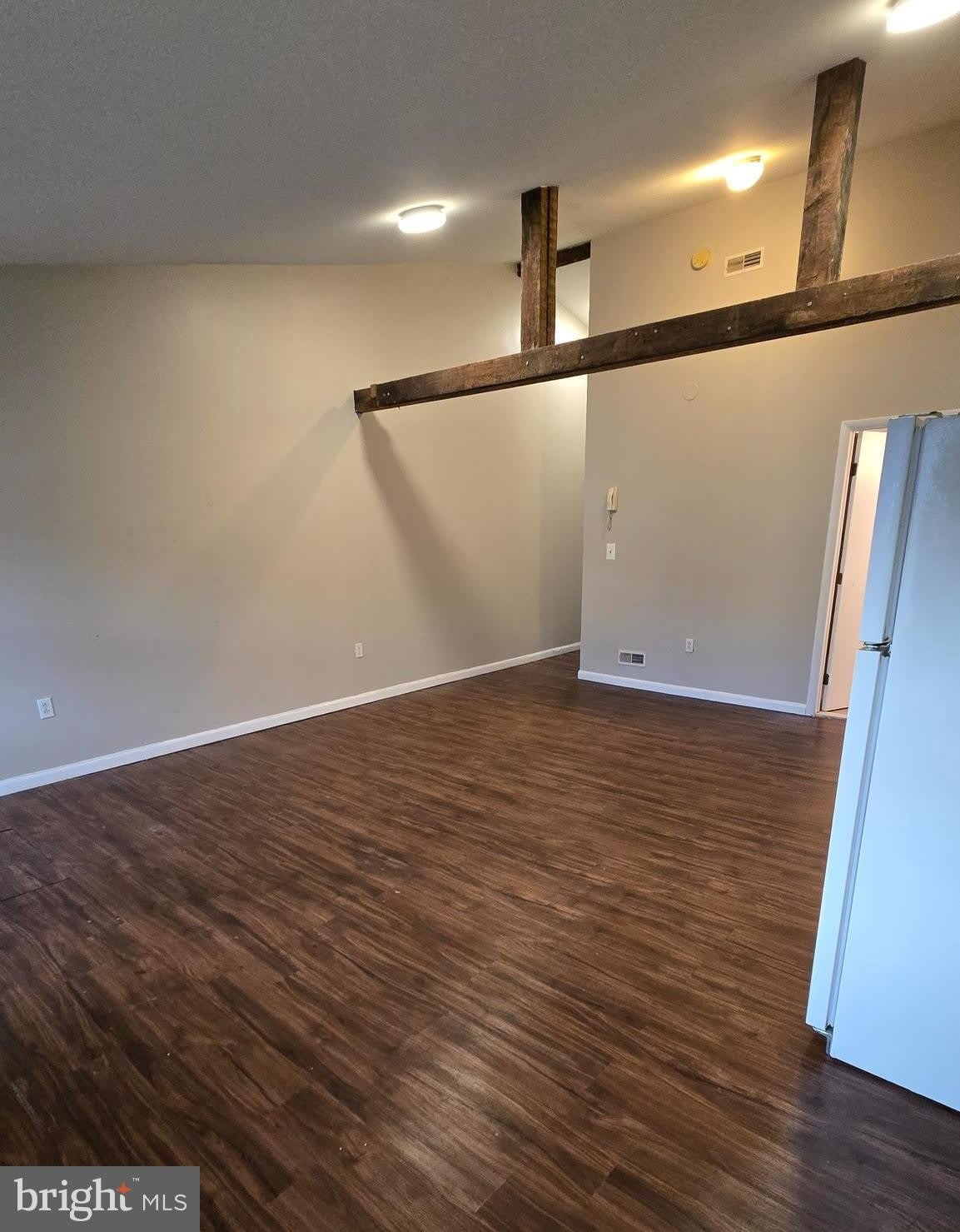 4303 Main Street – photo 4