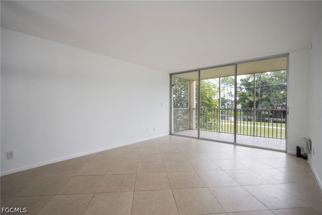 1083 Forest Lakes Drive – photo 3