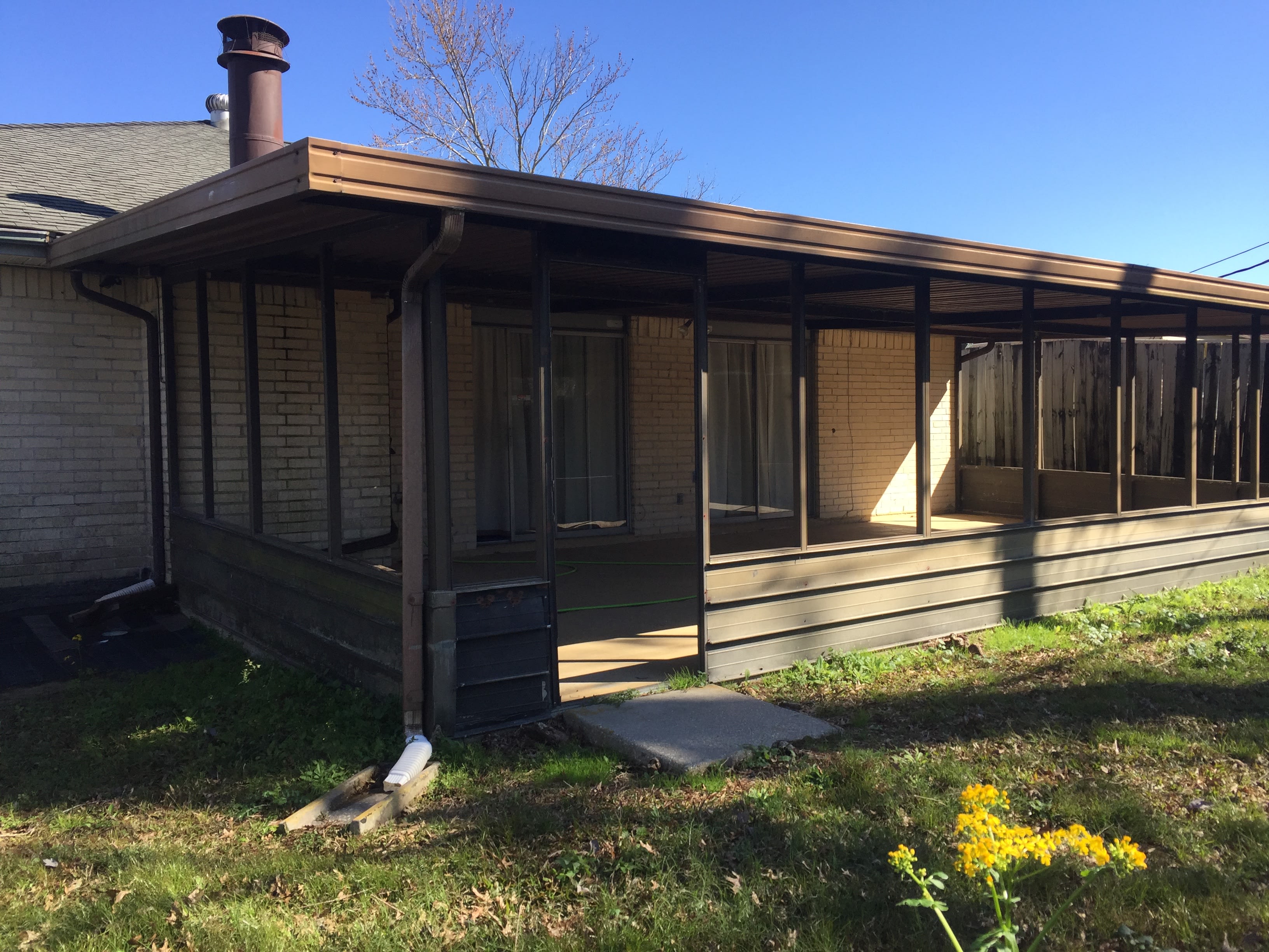 2424 Oakmere Drive – photo 2