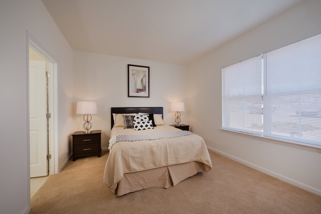 Residences at Jefferson Crossing – photo 5