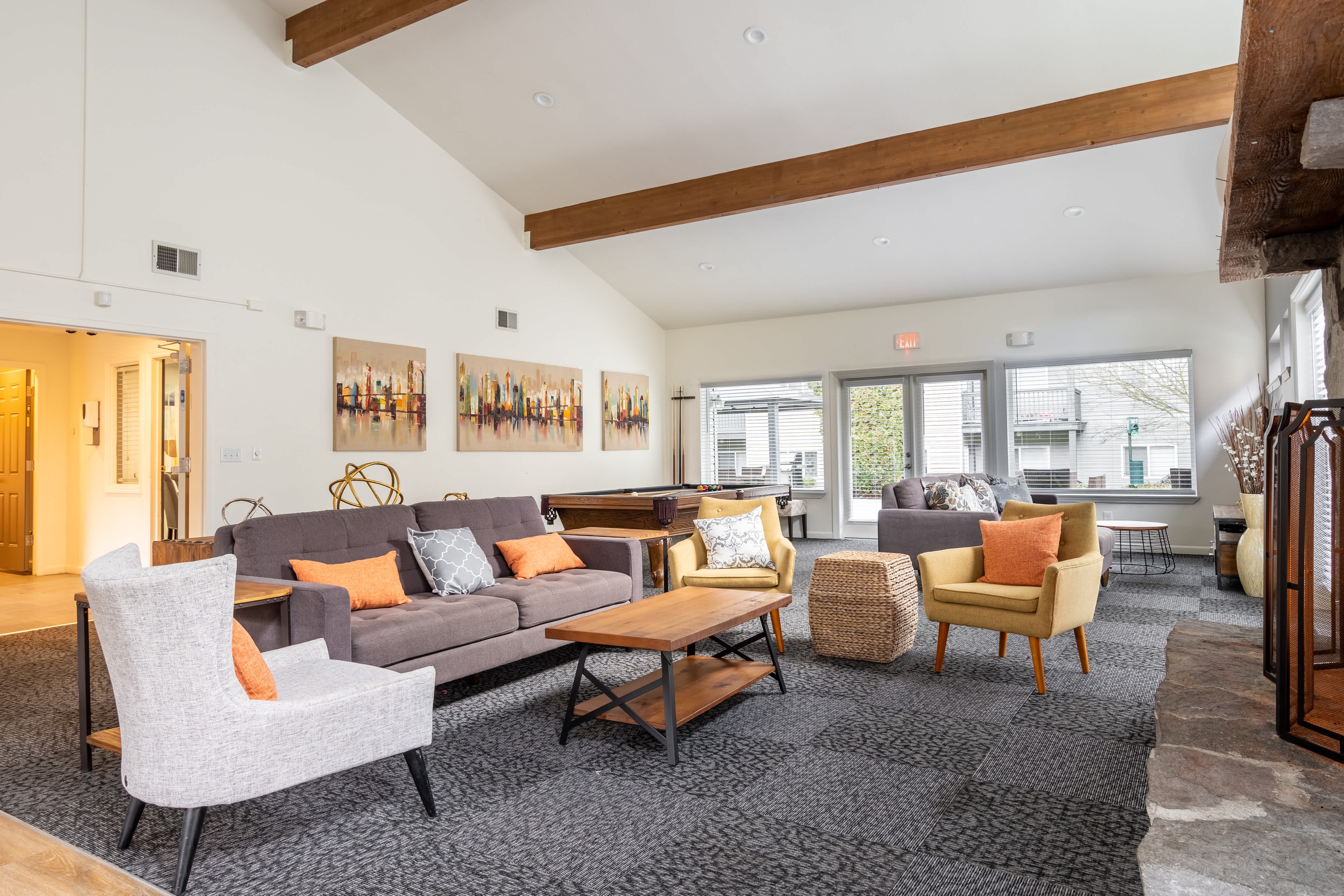 Pine Ridge Apartment Homes – photo 1