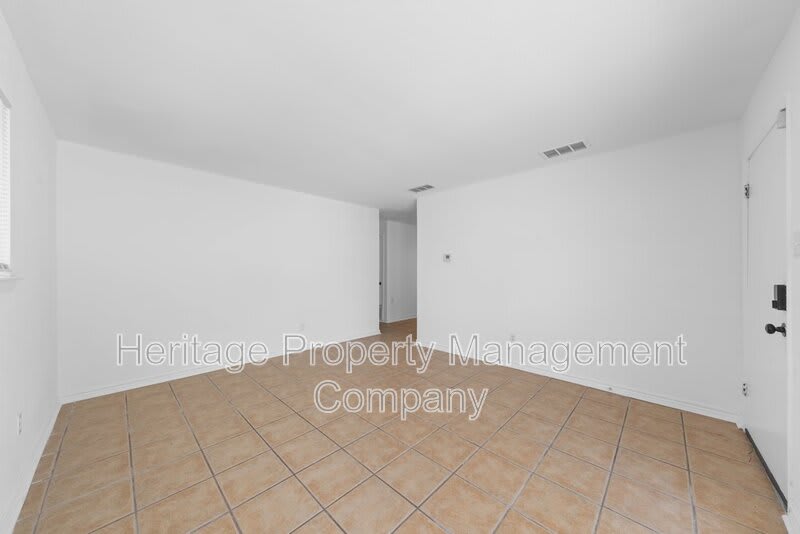 4942 Driskill Street – photo 5