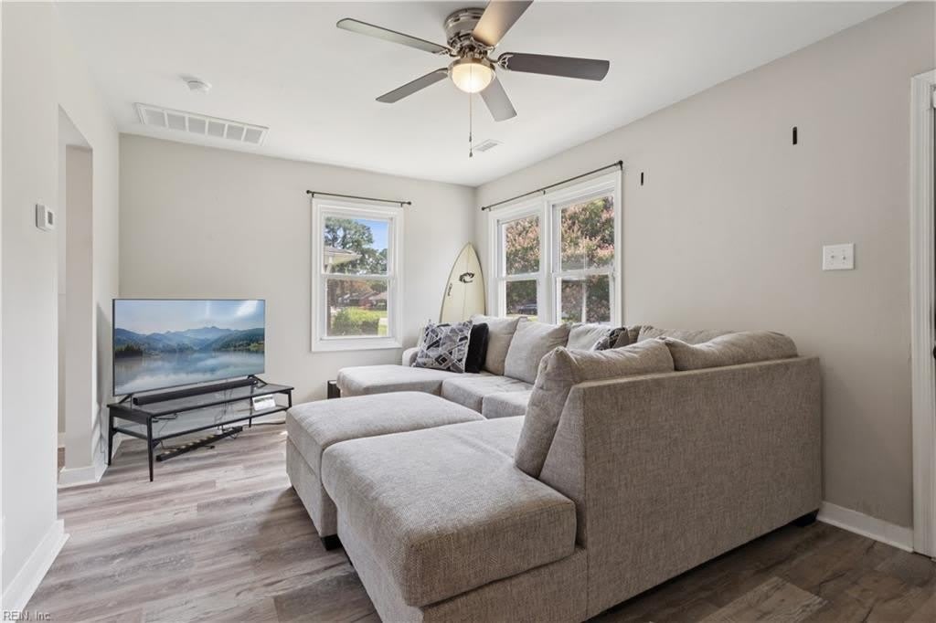 209 Woodstock Street – photo 3