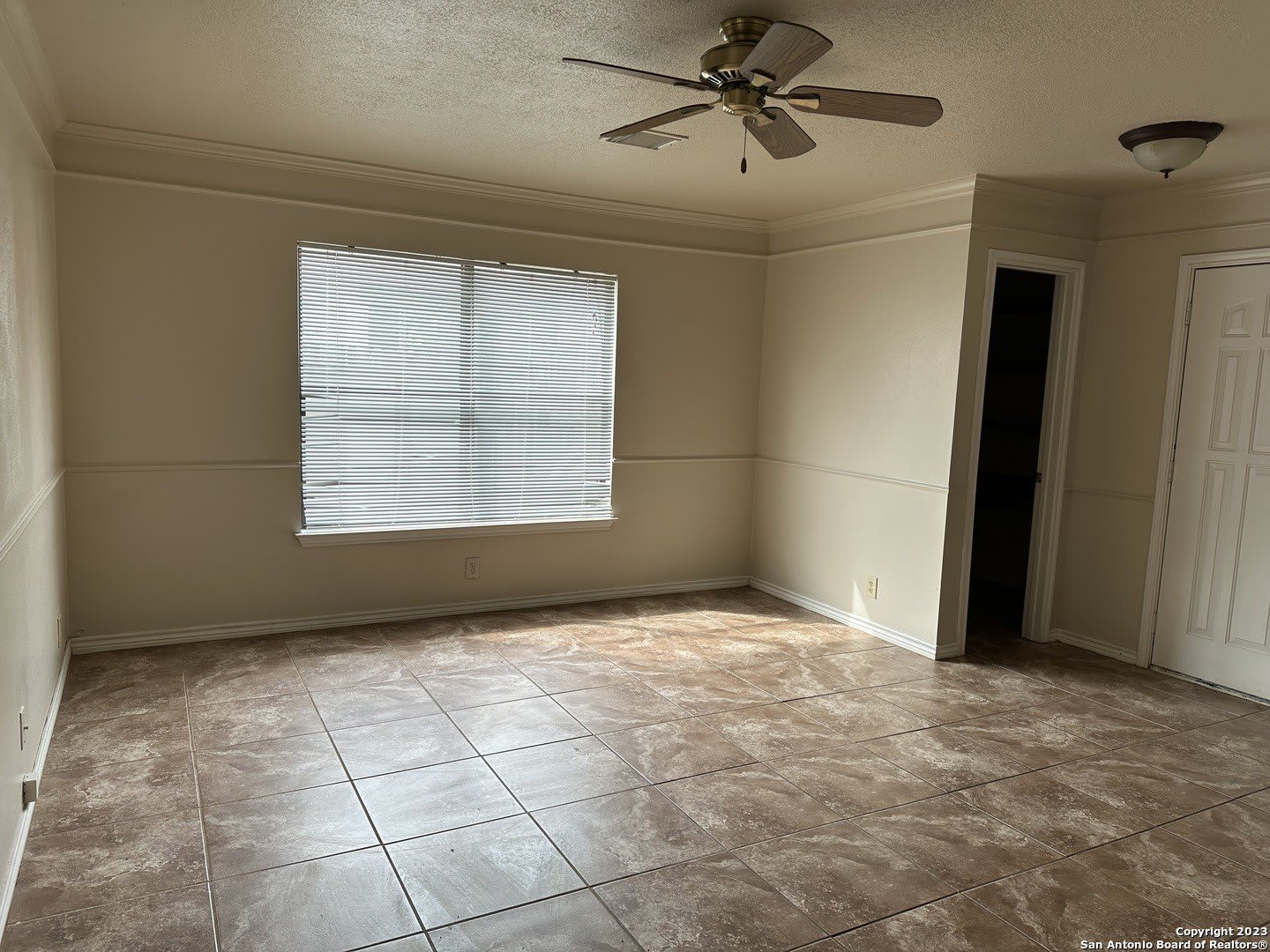 5022 River Kenton – photo 4