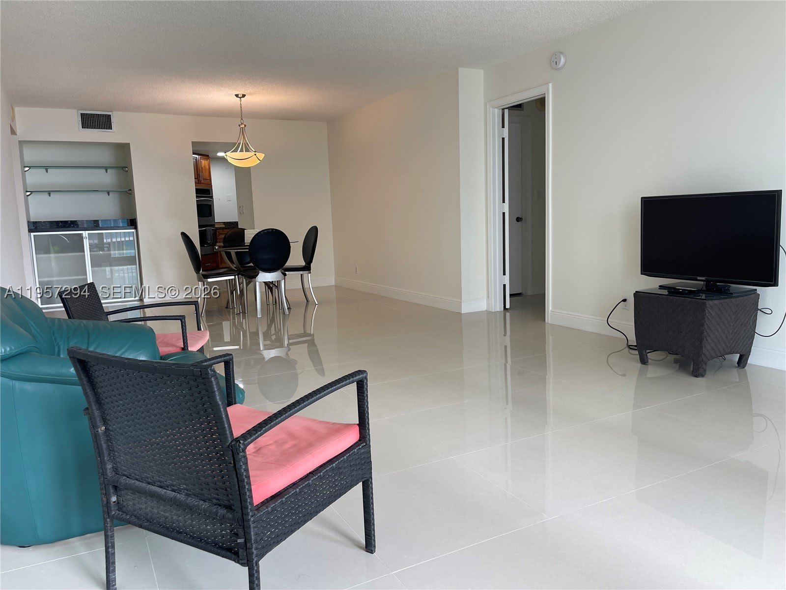 1370 S Ocean Blvd – photo 3