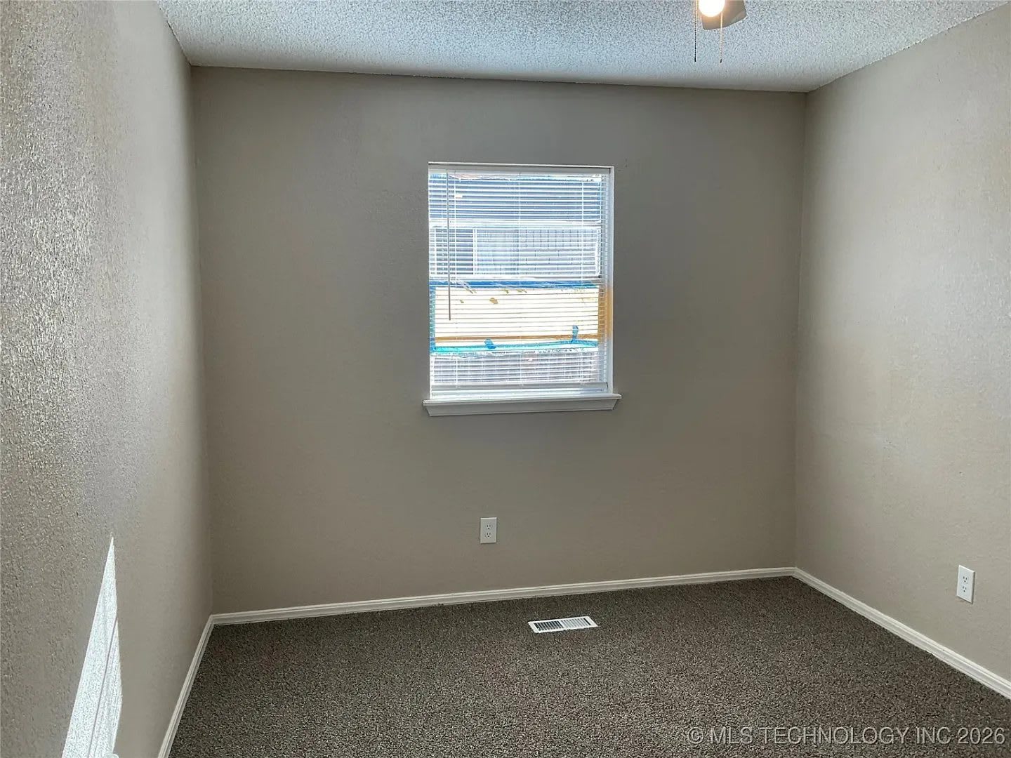 Available Now Beautifully Updated 3 Bedroom 2 Bath Brick Ranch Home With An Attached 2 Car Garage – photo 4