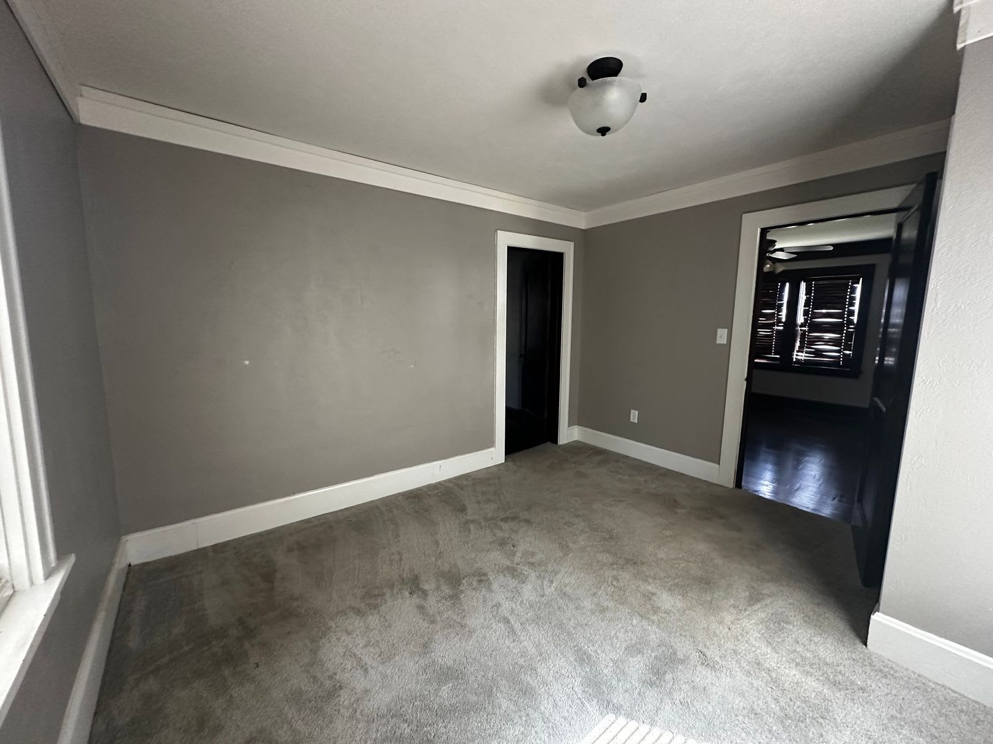 Well Maintained -2 bed 1 bath home in Marshfield – photo 3