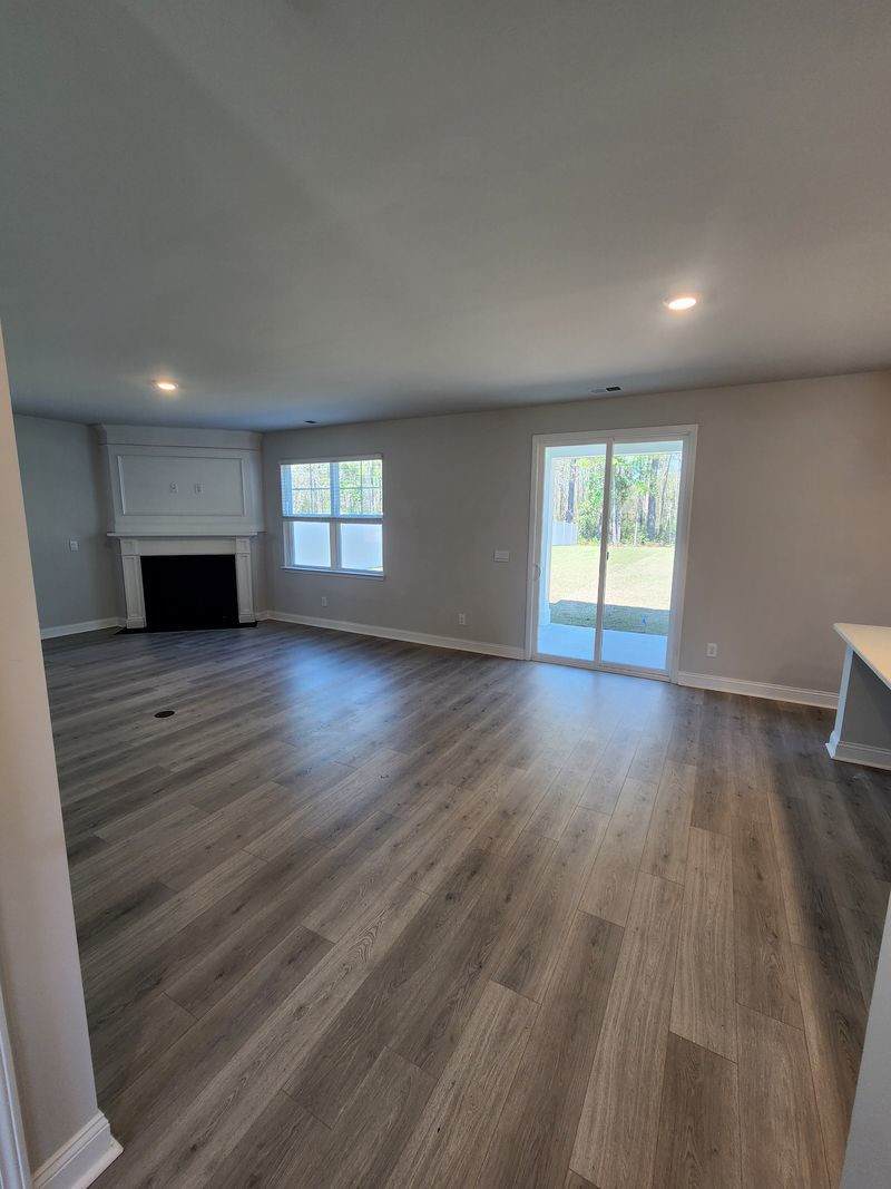 4029 Dewberry Ln – photo 2