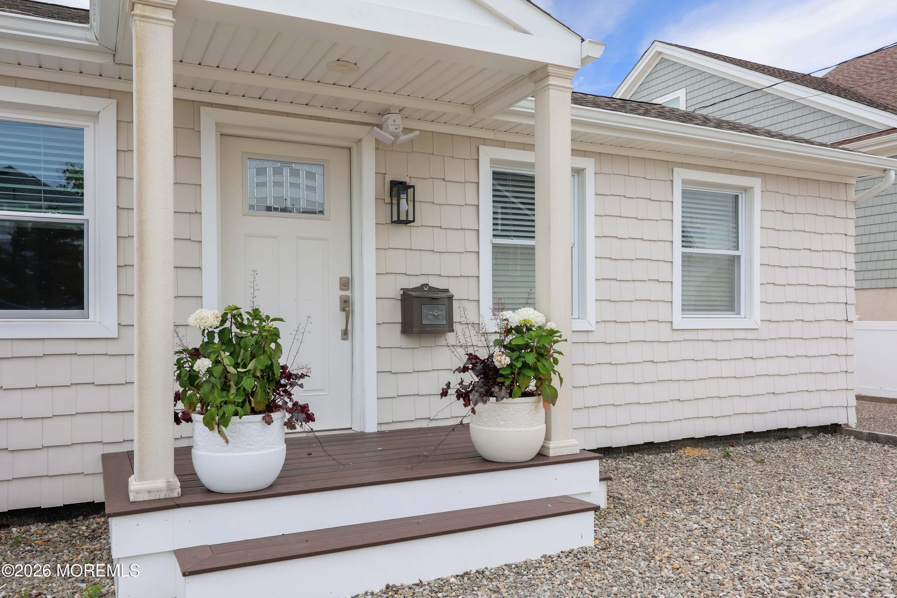 447 Tunney Avenue – photo 4