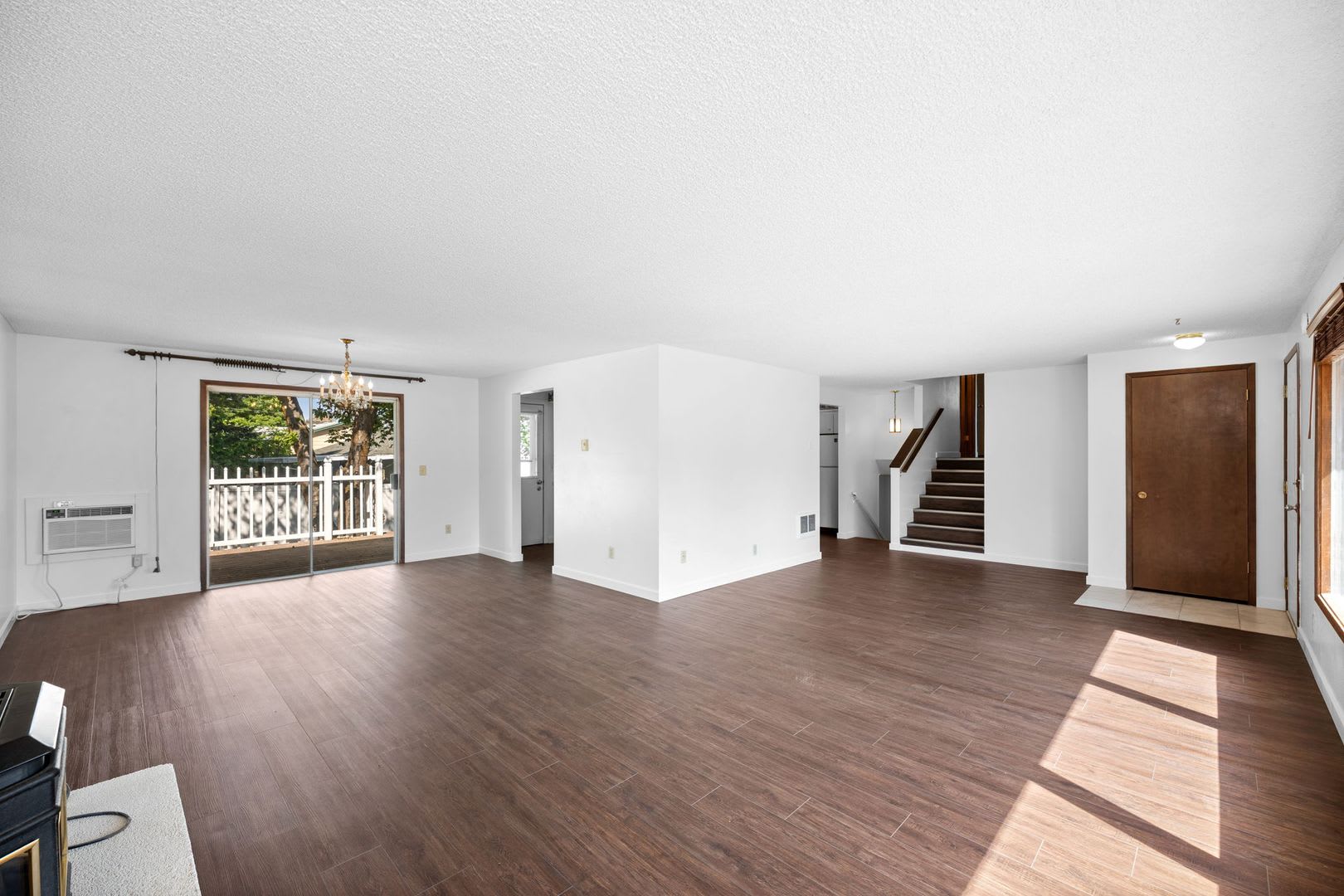 Spacious 3BR + Bonus Tri-Level in Spokane Valley – photo 5