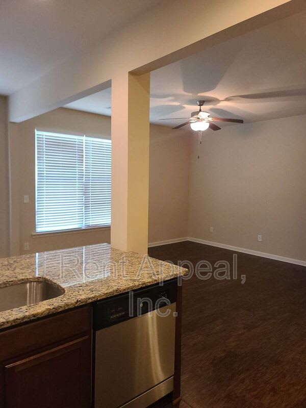 196 Highland Pointe Circle East – photo 3
