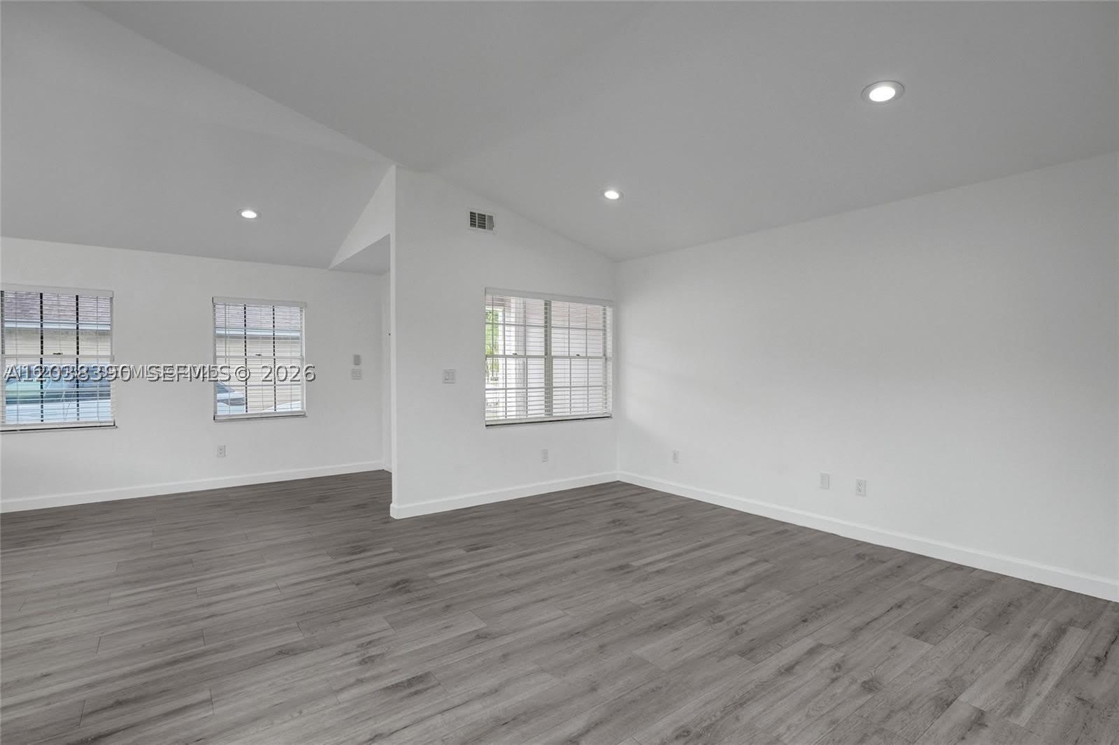 14049 SW 103rd Ter – photo 4