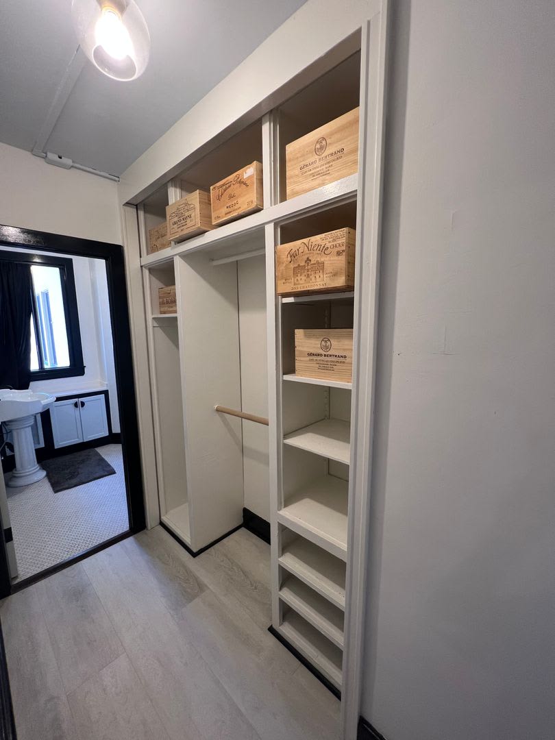 Modern Downtown Long Beach Studio Utilities Included – photo 4