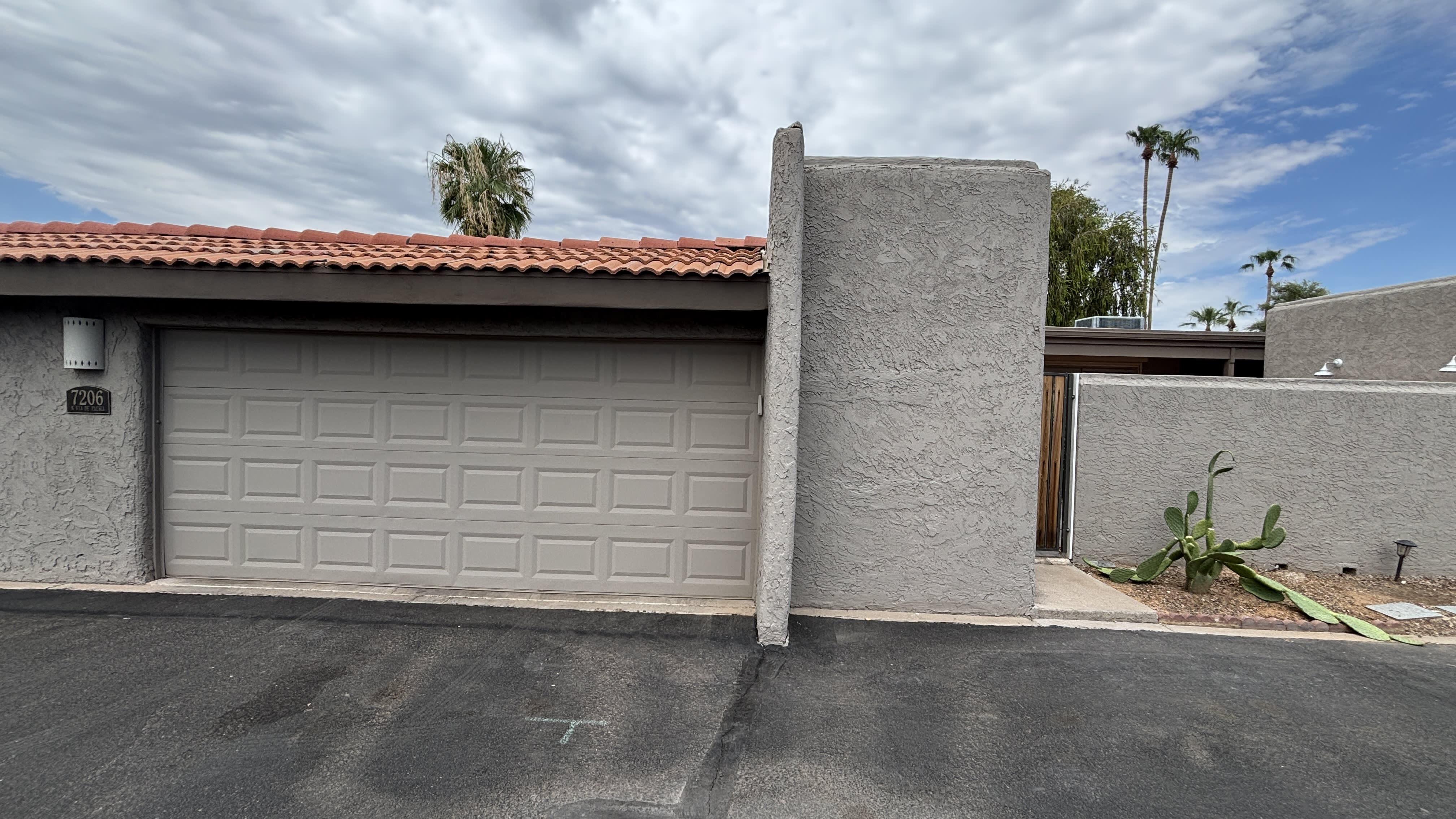 7206 N Via de Paesia – photo 2