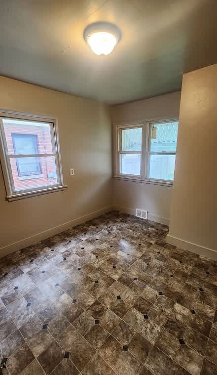 4645-4647 W. Fond du Lac Ave – photo 1