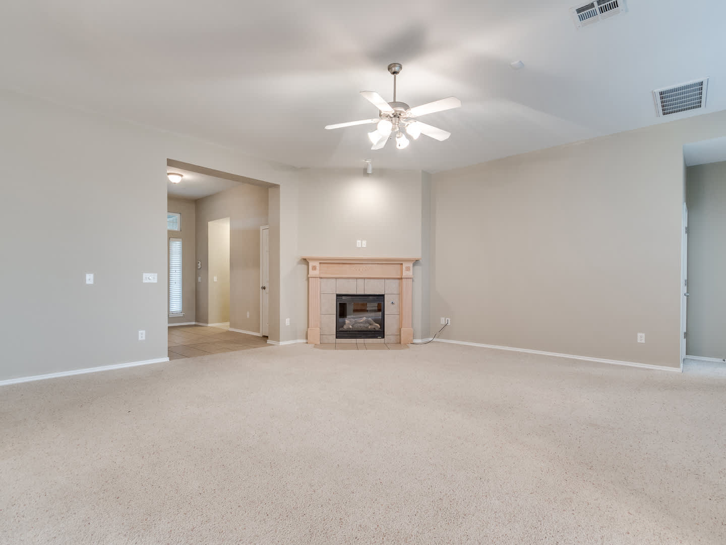 4 Bedroom Deer Creek Schools Valencia Neighborhood – photo 5