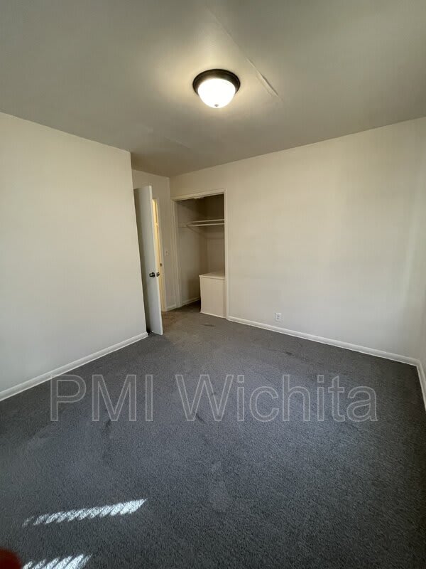 2323 S Belmont St – photo 5
