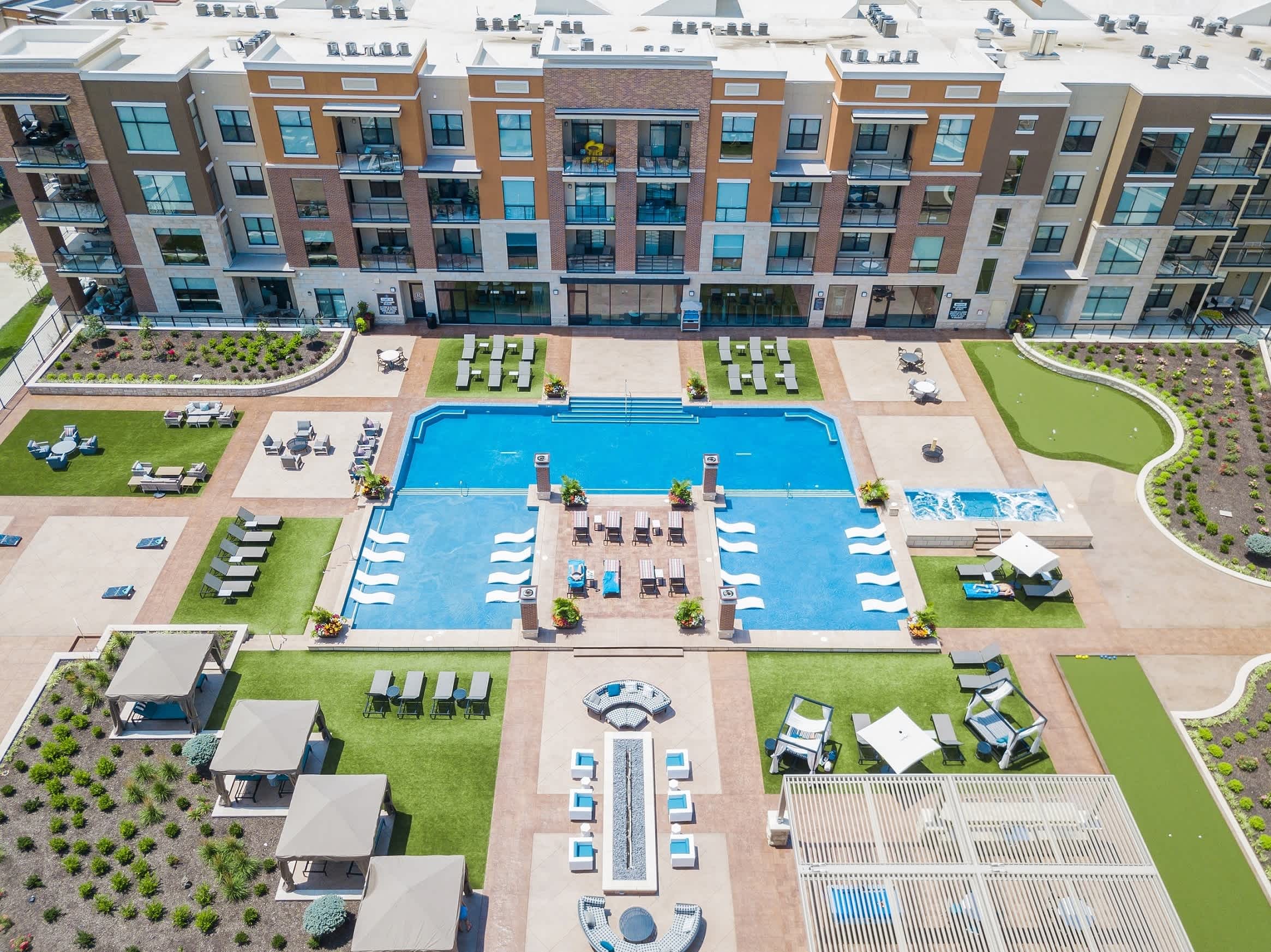 The Royale At City Place – photo 5