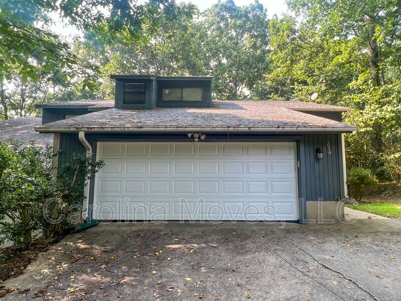 214 Brookside Drive – photo 2