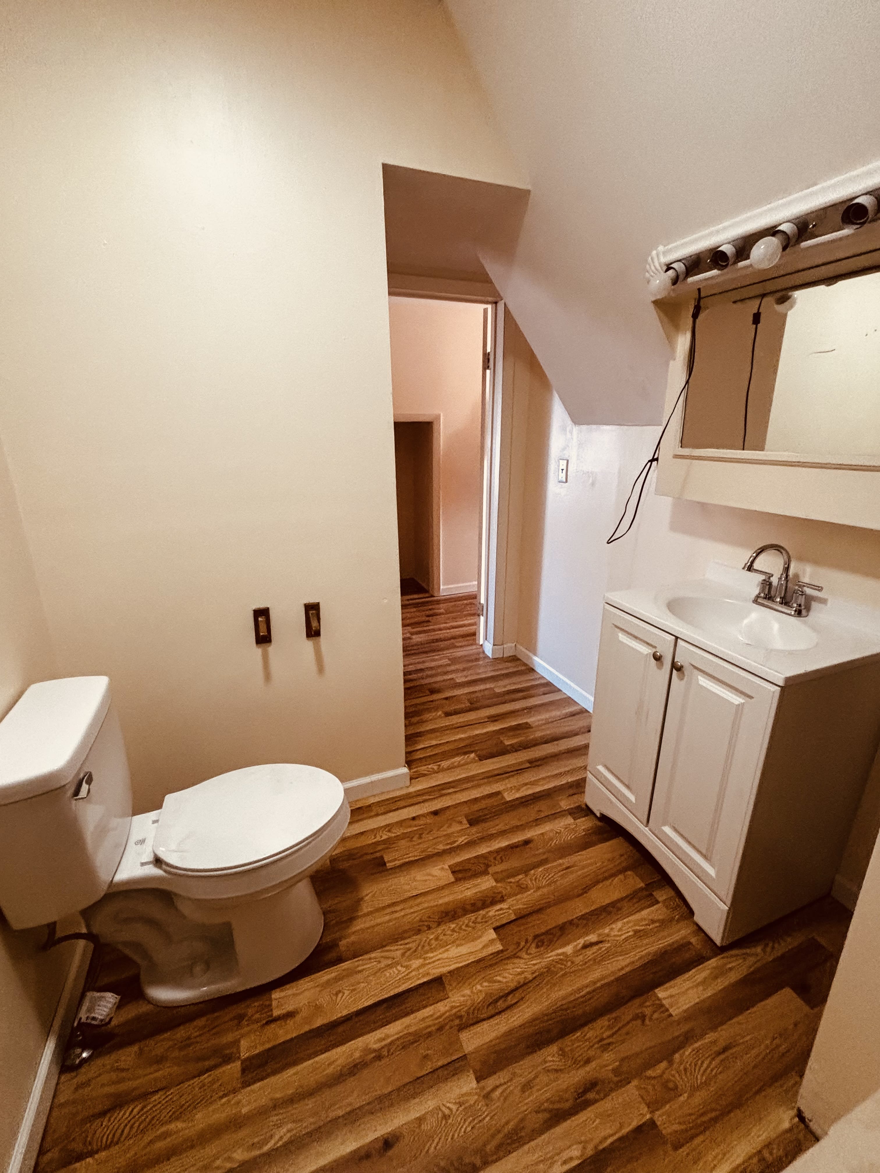 24 Main St – photo 5
